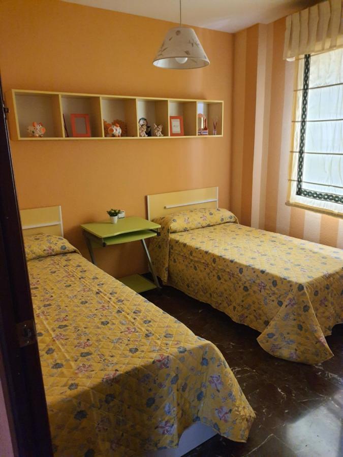 Vandelvira Parking Gratis Climatizado Apartment Jaen Bagian luar foto